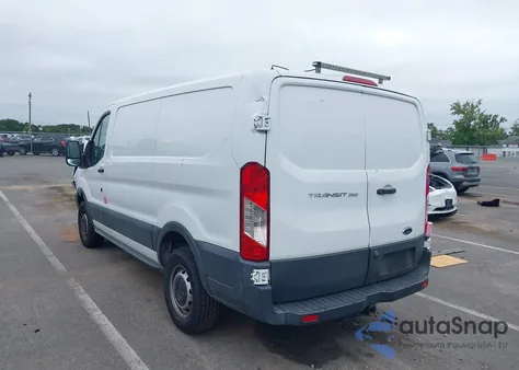 2018 Ford Transit-250 z USA, uszkodzony, nr VIN 1FTYR1ZM8JKA14187